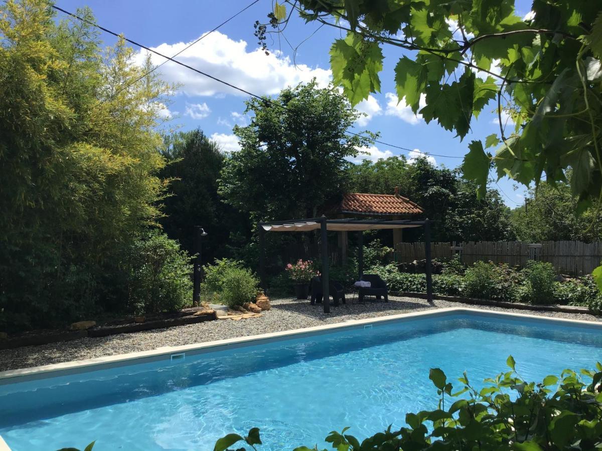 Villa Leovil Saint-Pompont 外观 照片