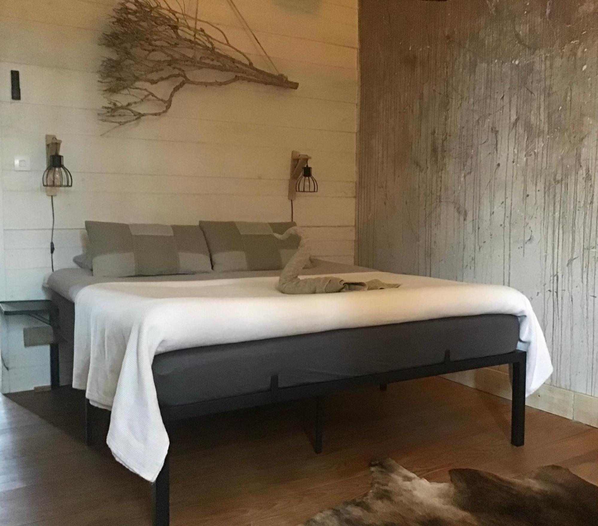 Villa Leovil Saint-Pompont 外观 照片